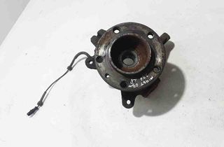 RENAULT Master 2 generation (1997-2010) Front Left Wheel Hub 8200642122 31720017