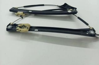 VOLKSWAGEN Tiguan 2 generation (2016-2024) Front Left Door Window Regulator 5NA837461A 31190171