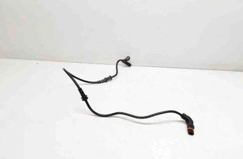 MERCEDES-BENZ C-Class W204/S204/C204 (2004-2015) Front Left ABS Sensor A2045400117 32645988