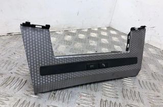 BMW 5 Series E60/E61 (2003-2010) Ozdoba stredovej konzoly 52850610,6952477,331245 22992768