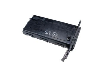 BMW 3 Series E90/E91/E92/E93 (2004-2013) Подстаканник 51457127463 31751180