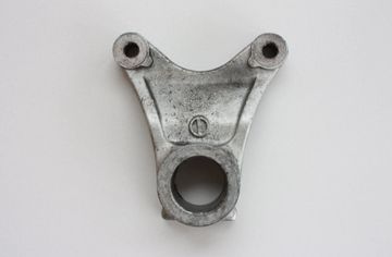 SUZUKI GSX-R E53 (1999-2006) Rear brake caliper mount bracket 2491030