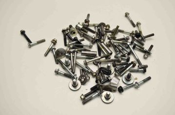 SUZUKI GSX-R L538 (1 gen) (2011-2020) Bolt kit bolts set 30289558