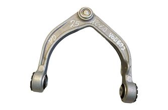 VOLVO XC60 Pravé predné horné rameno riadenia 32424508 32980061