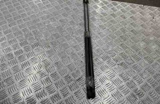 MERCEDES-BENZ C-Class W204/S204/C204 (2004-2015) Predný ľavý kapotový vzperač A2049801364 22174212