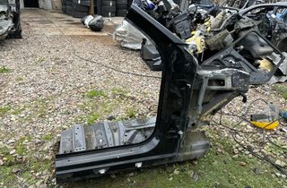 MERCEDES-BENZ S-Class W221 (2005-2013) Front Right Quarter Panel 30075386