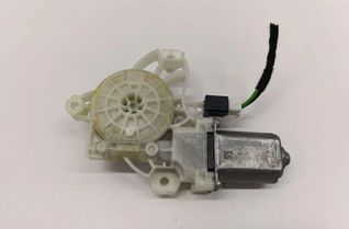 MERCEDES-BENZ A-Class W177 (2018-2024) Motor regulátora okna ľavých predných dverí A0009065706 30820512