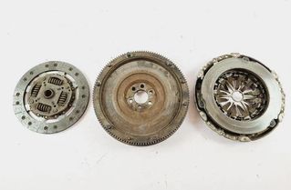 SKODA Superb 3 generation (2015-2023) Spojkový set 04L105273,123062510,323084510 24573674