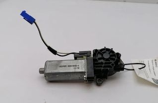 MERCEDES-BENZ C-Class W203/S203/CL203 (2000-2008) Motor ovládania pravého predného sedadla 0390203002,820418984 21224339