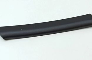 LEXUS LS 3 generation (2000-2006) Zadné ľavé dvere okenného lemu 6767650010 30247141