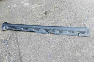 VOLVO V70 2 generation (2000-2008) Ľavý plastový kryt bočného prahu 30744340 32530142