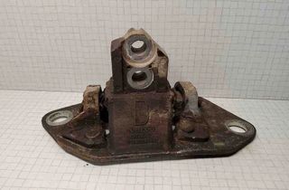 VOLVO S60 3 generation (2018-2023) Predný motorový nosník 8624757 32545138