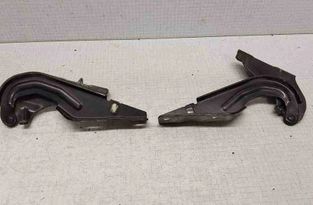 MITSUBISHI Outlander 2 generation (2005-2013) Pravý predný kapotový pant 32561372