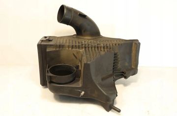 RENAULT Clio 3 generation (2005-2012) Корпус воздушного фильтра 32901731