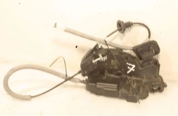 SKODA Fabia 3 generation (2014-2021) Front Left Door Lock 32945394