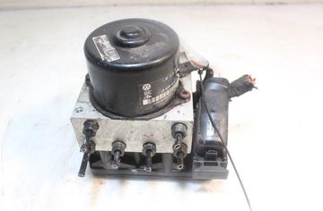 VOLKSWAGEN Variant VII TDI (2014-2024) ABS čerpadlo 32946718