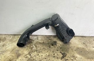 BMW 5 Series F10/F11 (2009-2017) Vzduchový filter Box 8507565,8507566 31946522