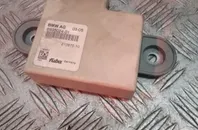 BMW 3 Series E90/E91/E92/E93 (2004-2013) Zosilňovač antény na kufri 6935024 33797055