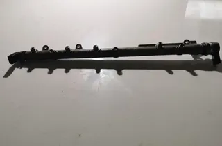 BMW 5 Series E60/E61 (2003-2010) Palivová lišta 779961002 34170972