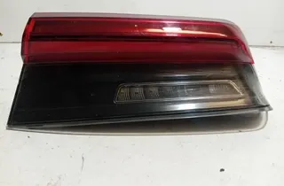 BMW 3 Series G20/G21/G28 (2018-2024) Rear Left Taillight 2TZ01317436 34168589