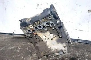 AUDI 80 B3 (1986-1992) Sklíčený motor 34084003