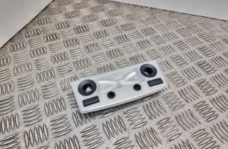 BMW 5 Series E60/E61 (2003-2010) Освещение салона 6962057 33377120