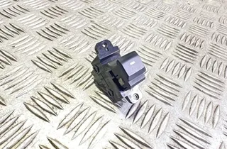 HYUNDAI i20 IB (2 generation) (2014-2020) Vypínač pravého predného dverového okna 33446592