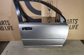 NISSAN X-Trail T30 (2001-2007) Front Right Door 33537692