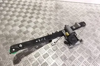 VOLVO XC60 Zdvíhač pravého zadného dverového okna 119971 33537785