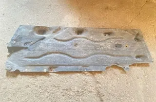 BMW X1 F48/F49 (2015-2023) Left Side Underbody Cover 33553549