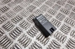 VOLKSWAGEN Passat B7 (2010-2015) Žhaviace sviečky 0281003038 33608883