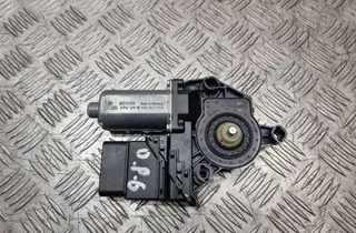 VOLKSWAGEN Touran 1 generation (2003-2015) Rear Right Door Window Control Motor 915048400 33610291