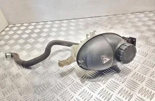 MERCEDES-BENZ E-Class W212/S212/C207/A207 (2009-2016) Expanzná nádrž A2045000549 33705189