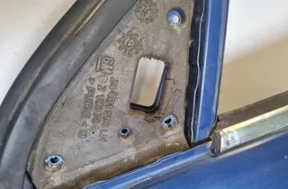 OPEL Vectra C (2002-2005) Дверь передняя левая 33279580