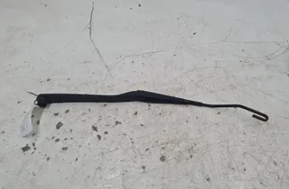 NISSAN Juke YF15 (2010-2020) Predné stierače 33289177