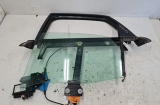 AUDI A4 B6/8E (2000-2005) Zdvíhač pravého zadného dverového okna 33289410