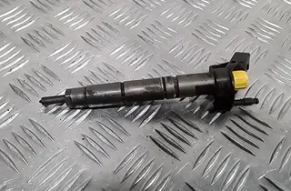 FIAT Ducato 3 generation (2006-2024) Injektor oleja a6420700587 33481126