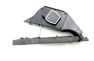 MERCEDES-BENZ E-Class W211/S211 (2002-2009) Plynový pedál 2043000004 20553441