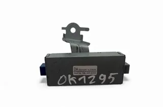 TOYOTA Corolla 12 generation E210 (2019-2024) Антенный модуль 863C0-02040 33360358