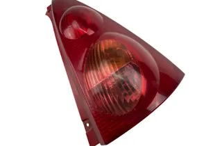 PEUGEOT 107 Peugeot 107 (2005-2014) Pravé zadné svetlo 33558066