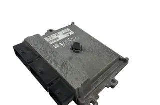 RENAULT Clio 4 generation (2012-2020) Riadiaca jednotka motora 237104789R,237102706R 33845993