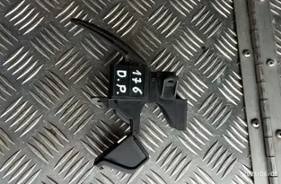 MERCEDES-BENZ ATEGO (1998-2004) Right Front Internal Opening Handle 13122917