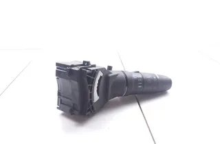 NISSAN X-Trail T30 (2001-2007) Wiper Control 252608h905 27753292