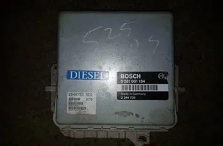 BMW 5 Series E34 (1988-1996) Riadiaca jednotka motora 0281001184,2244735 33756982