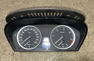 BMW 5 Series E60/E61 (2003-2010) Rýchlosťomer 110080213,62119135253 33757377