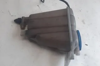 AUDI A5 Sportback 8T (2009-2011) Iné diely motorového priestoru 33412606