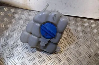 PORSCHE Cayenne 958 (2010-2018) Expanzná nádrž 7P0121407B 33417805