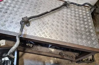 BMW X5 E70 (2006-2013) Predný stabilizátor 31356774737 33418699