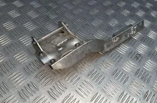 BMW 7 Series F01/F02 (2008-2015) Radiator Holder 33422009