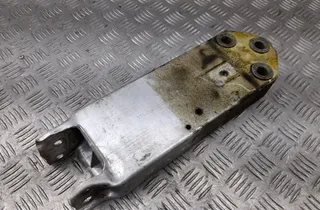 BMW 6 Series F06/F12/F13 (2010-2018) Pravé predné nohy šasi 1101CH0210 33426622